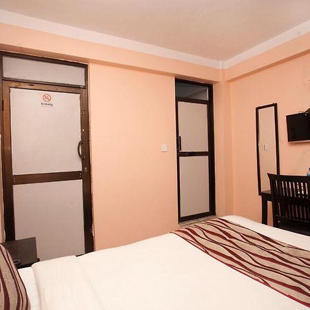 Kathmandu City Hotel Екстериор снимка