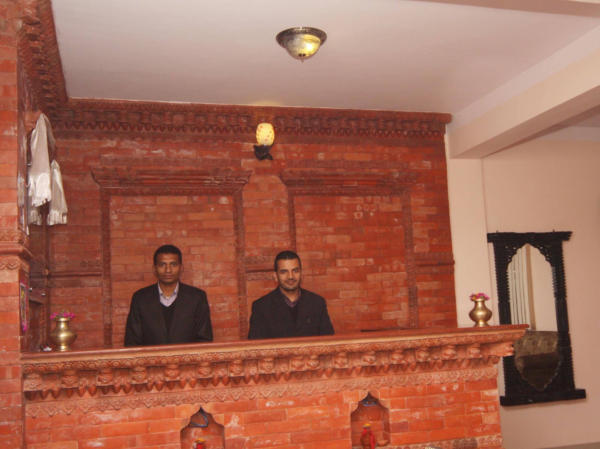 Kathmandu City Hotel Екстериор снимка